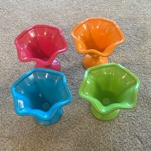 Colorful Flower-Shaped Bowls Set of 4